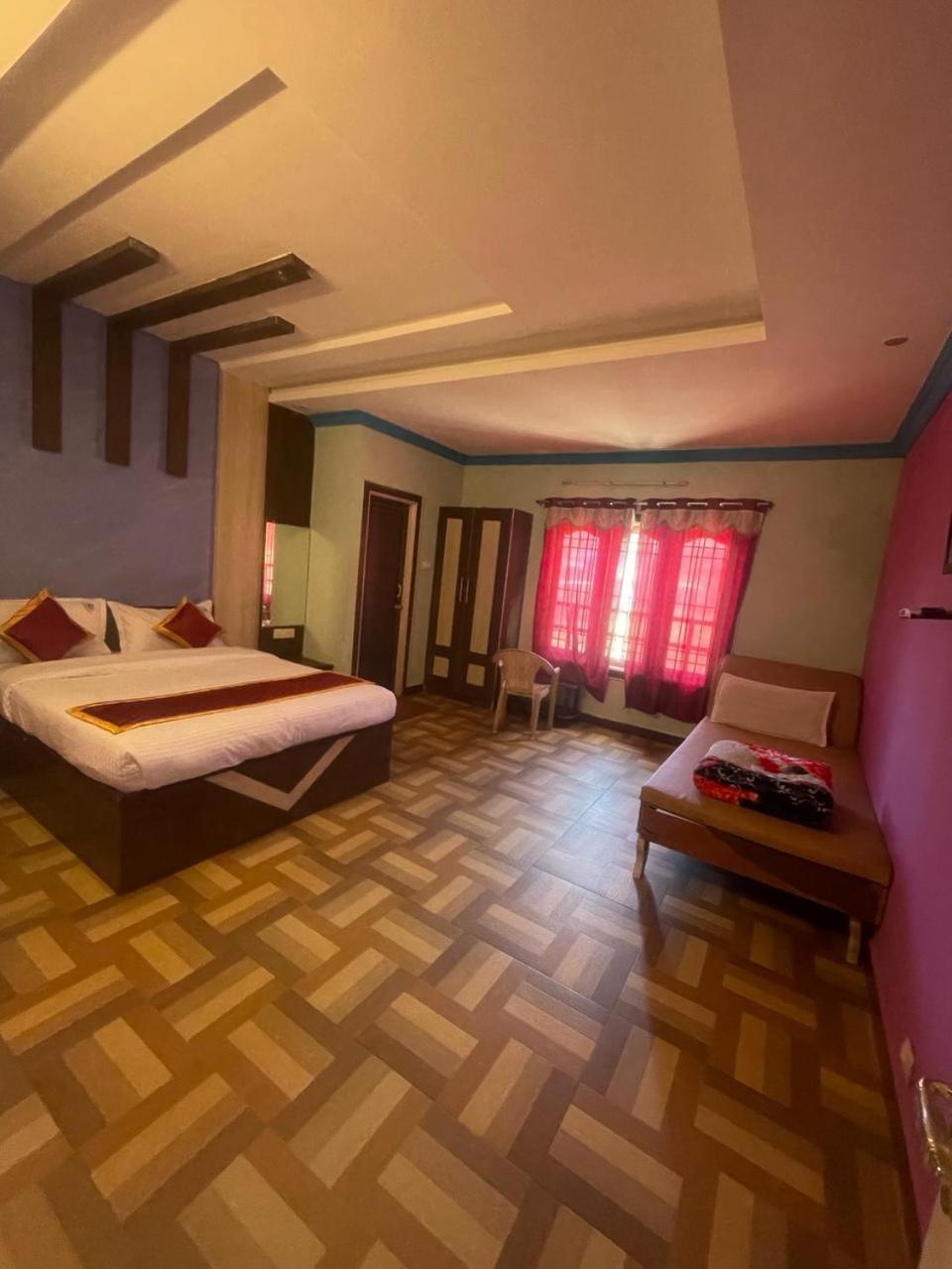 Hotel Ooty Vpr Residency Zewnętrze zdjęcie