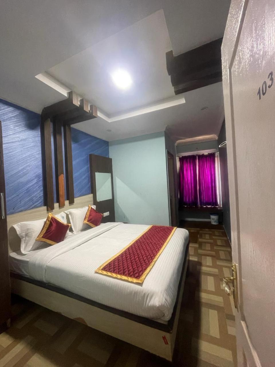 Hotel Ooty Vpr Residency Zewnętrze zdjęcie
