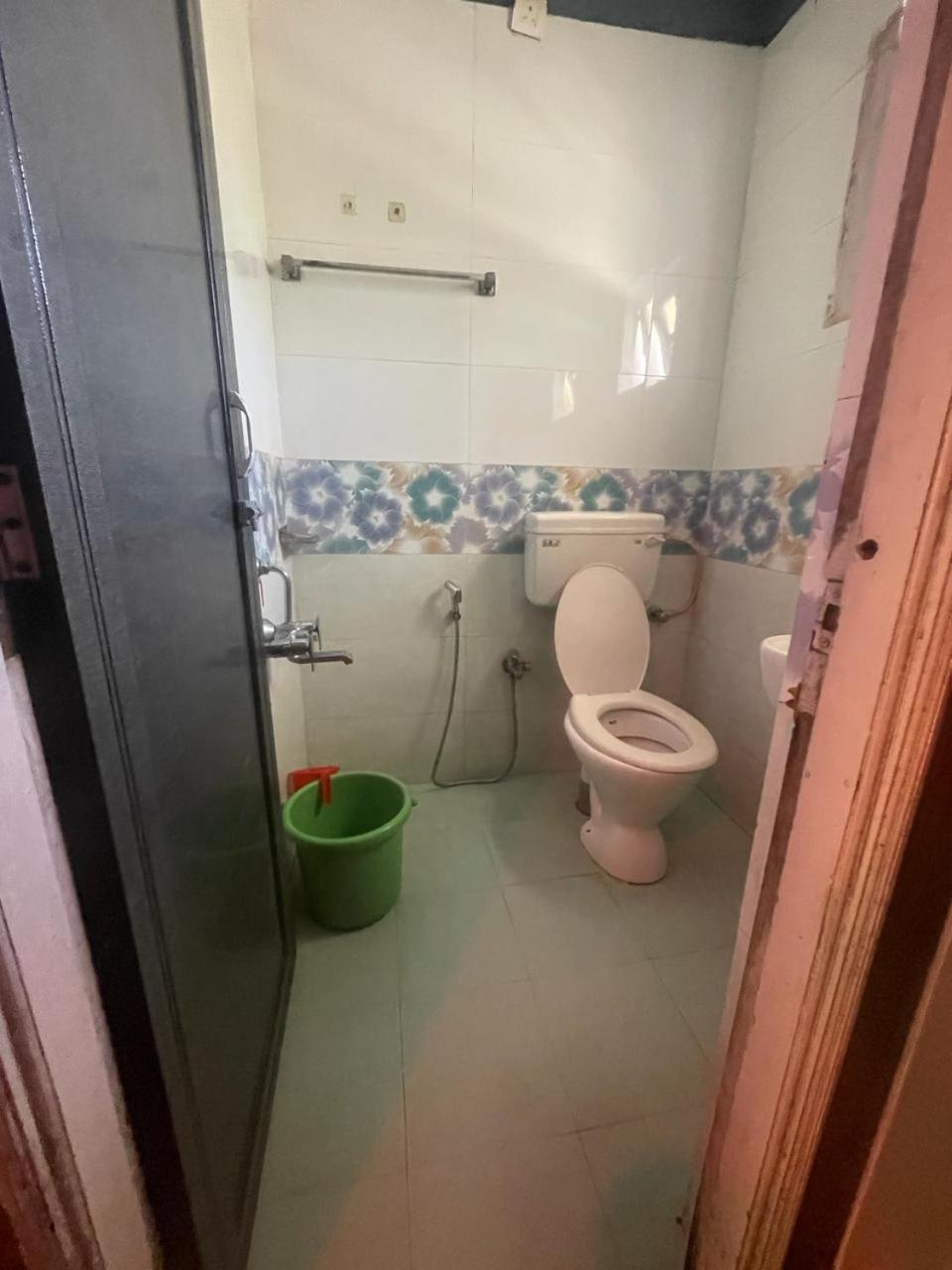 Hotel Ooty Vpr Residency Zewnętrze zdjęcie