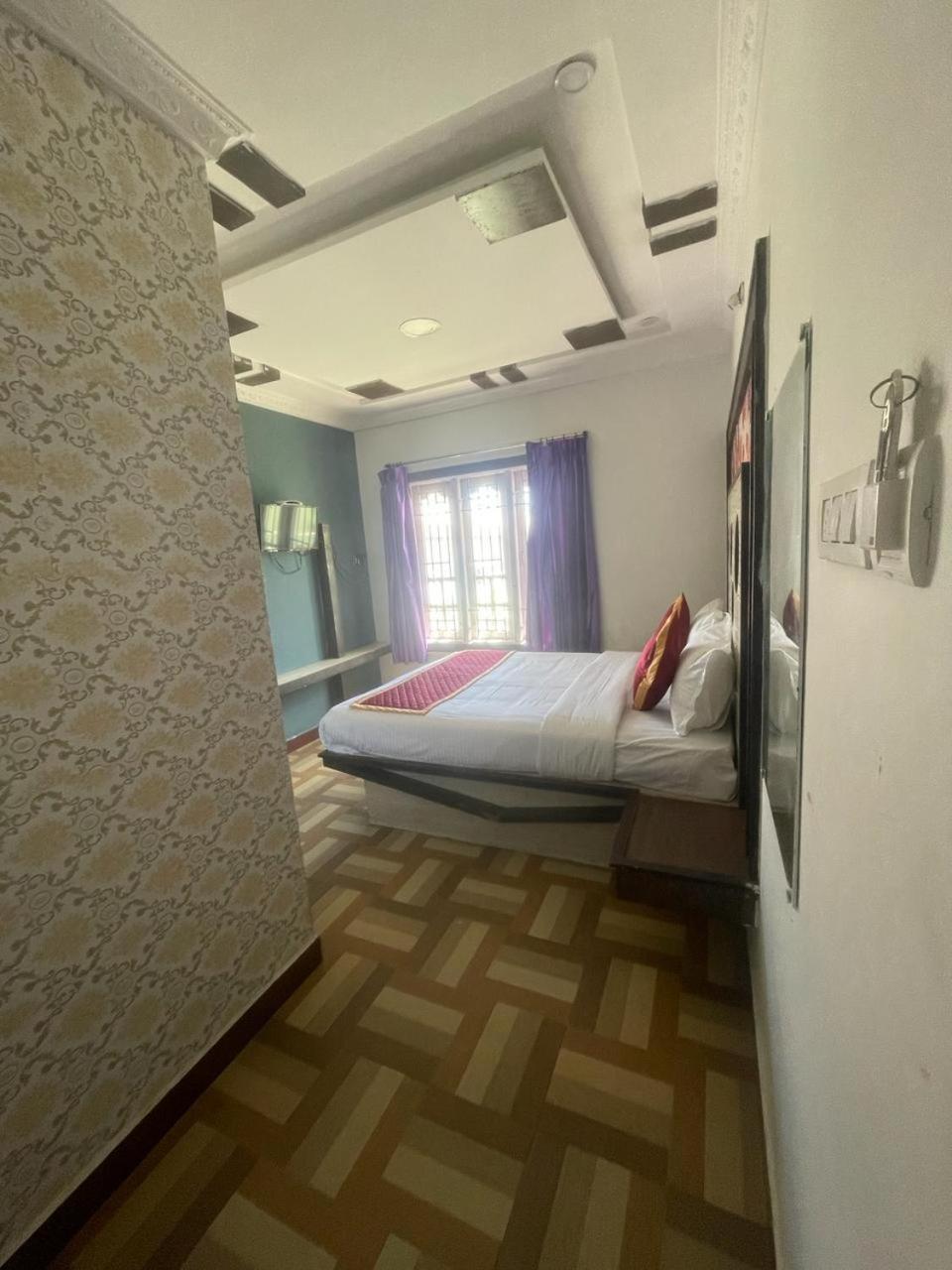 Hotel Ooty Vpr Residency Zewnętrze zdjęcie