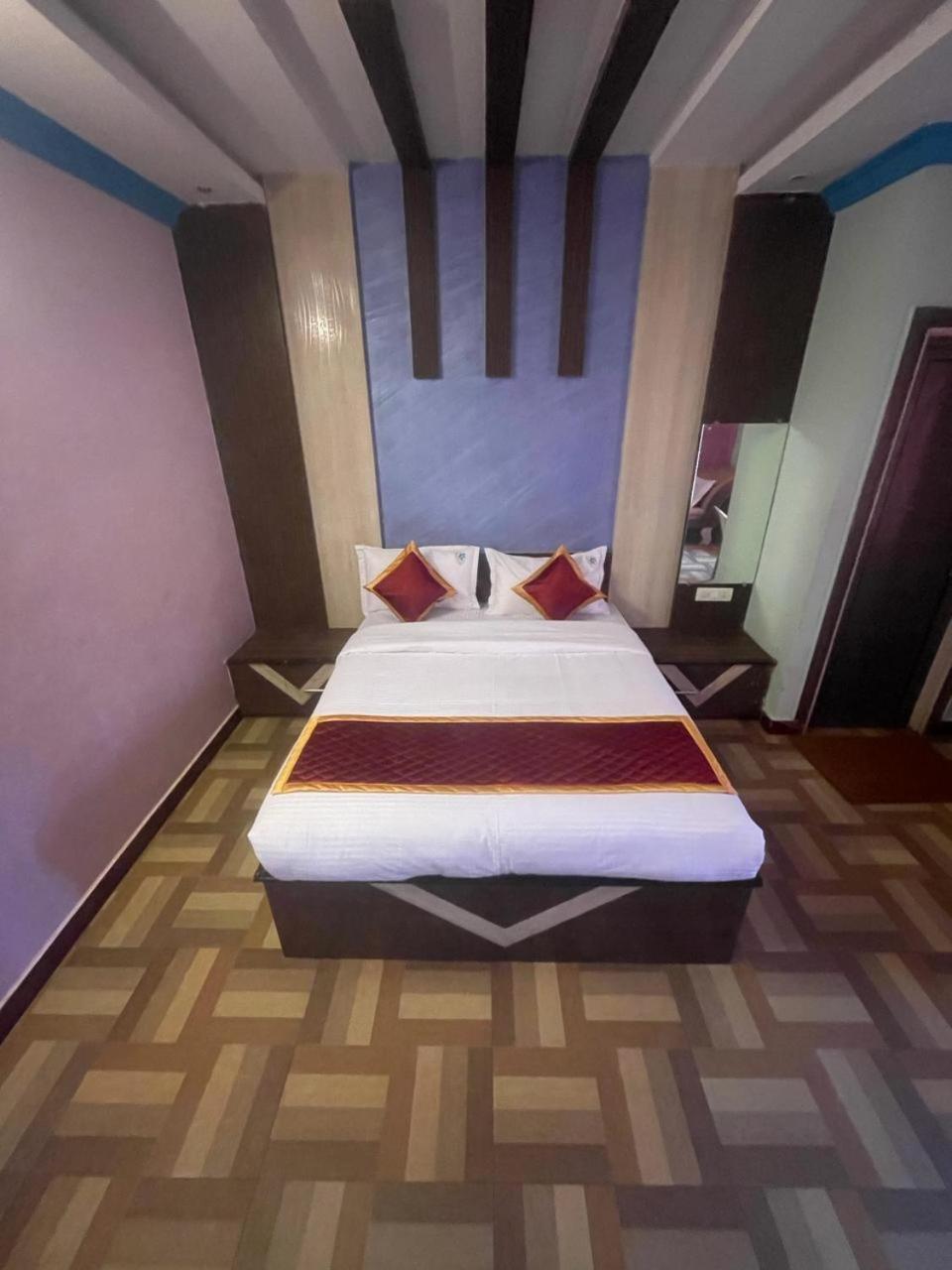 Hotel Ooty Vpr Residency Zewnętrze zdjęcie