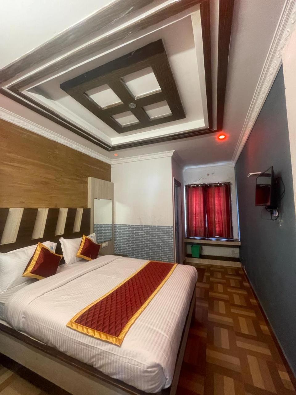 Hotel Ooty Vpr Residency Zewnętrze zdjęcie