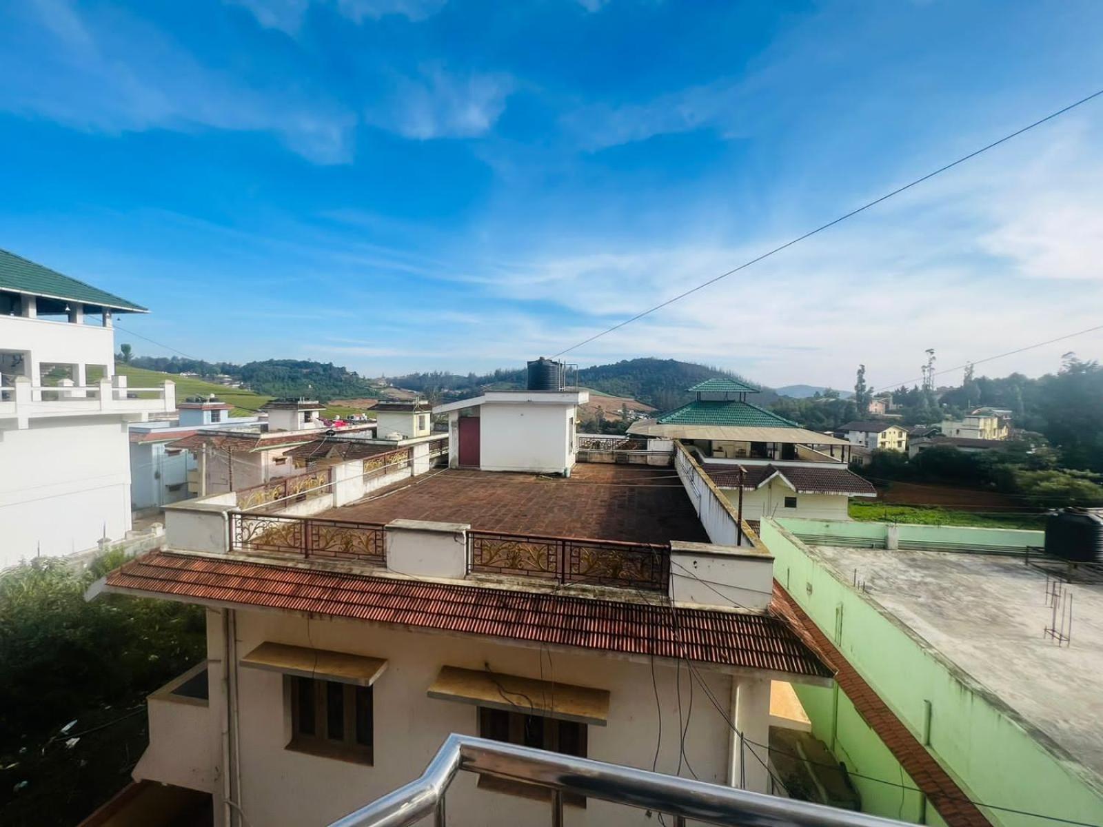 Hotel Ooty Vpr Residency Zewnętrze zdjęcie